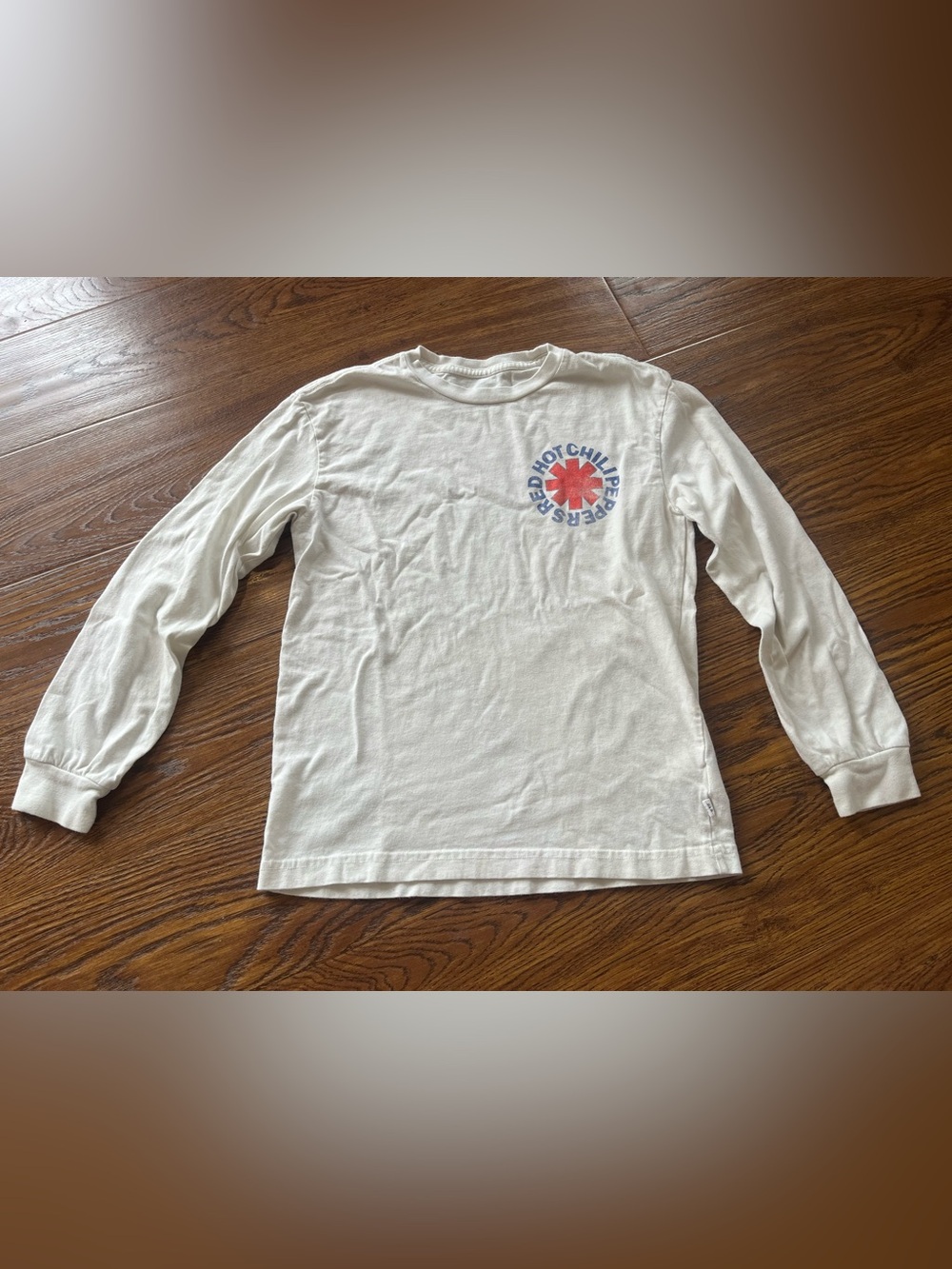GAP kids red hot chilli peppers 10 White Long-Sleeve Tee with Graphic on back